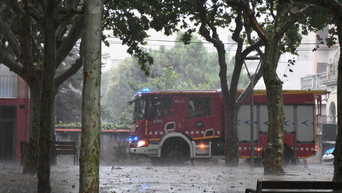 Mais de oitenta e cinco litros em duas horas de chuva e granizo em Cassà